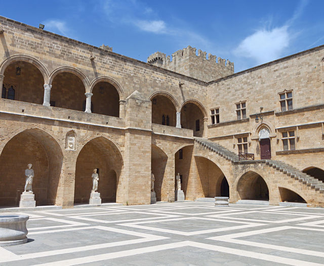 Rhodes Island Paralos Lifestyle 3