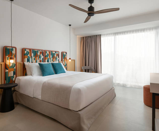 PRL Premium Deluxe Sea View And Side Sea View 1